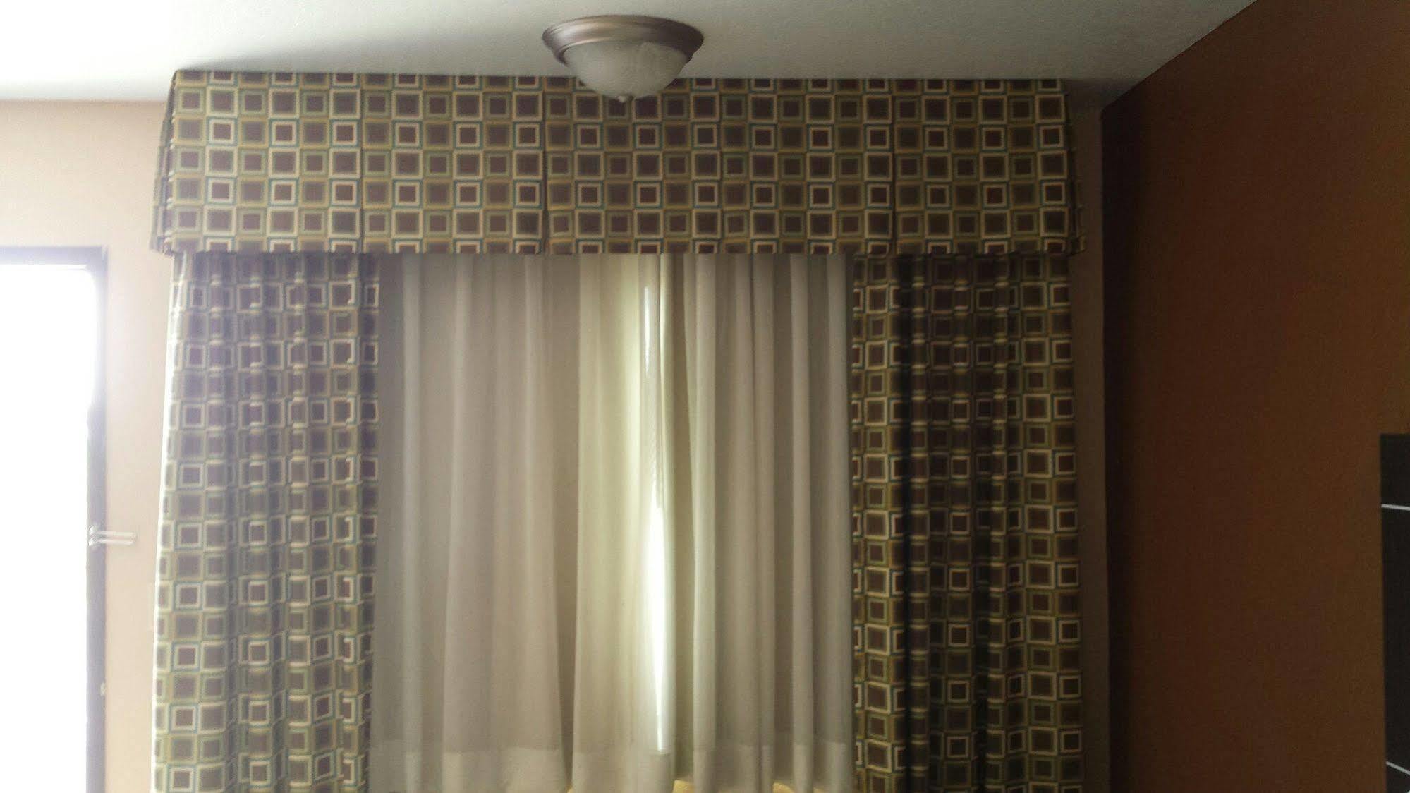 Sona Inn Dilley Esterno foto